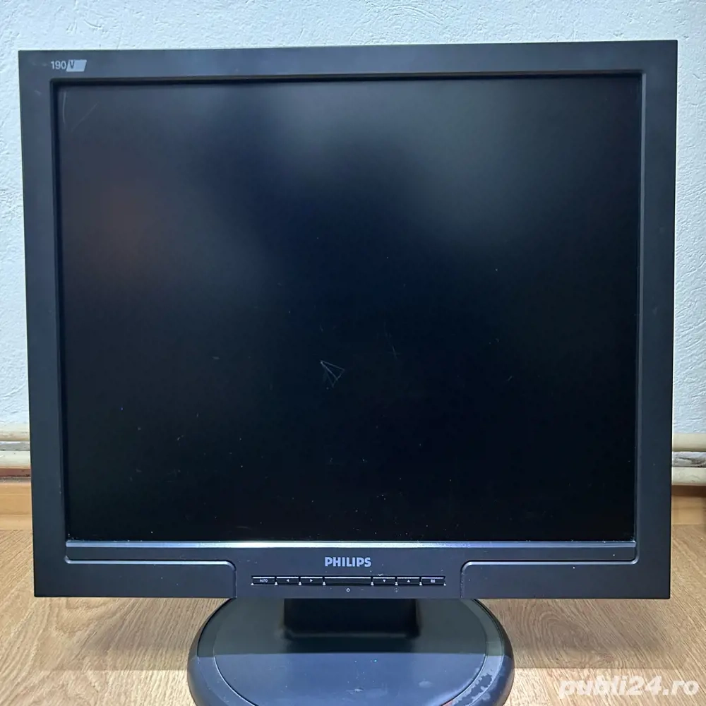 Unitate PC si Monitor Philips