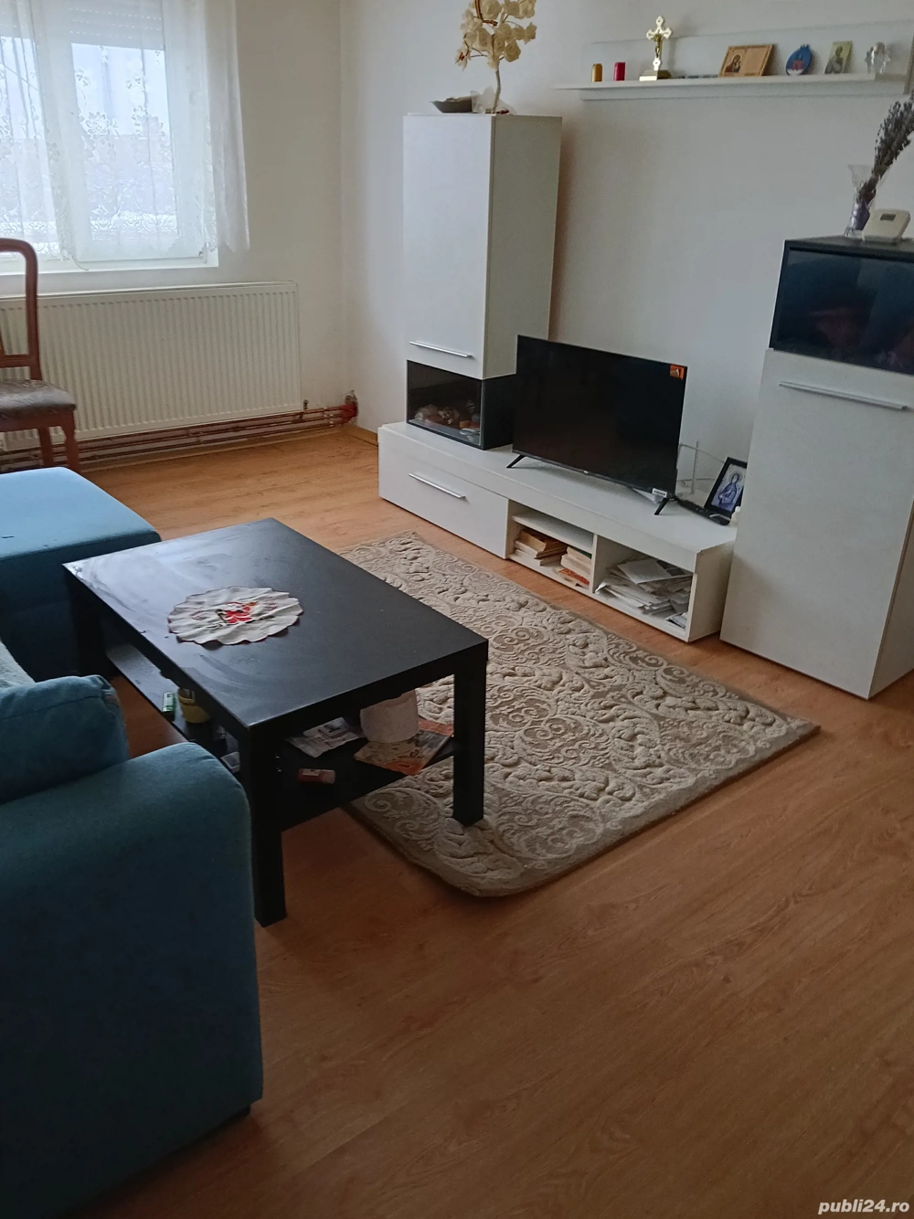Vand apartament 2 camere Ineu Arad