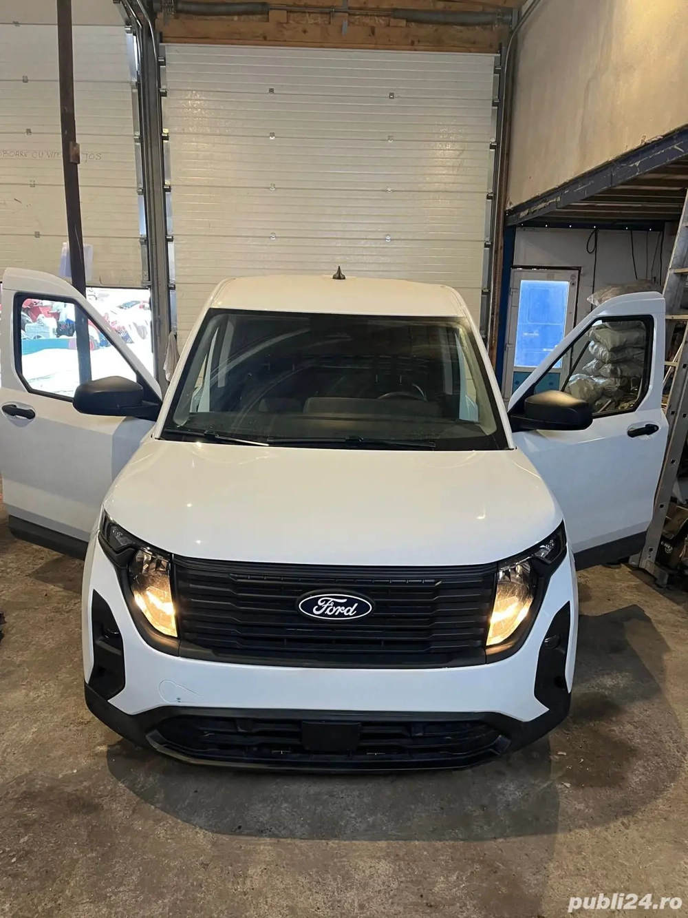 Ford Transit Courier 2024 Diesel,km25000
