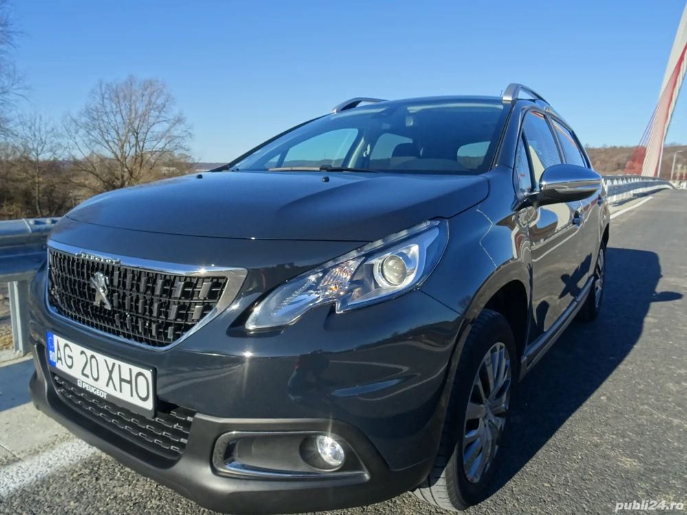 Peugeot 2008 Style Edition nov 2018 24.500 km reali, fără accident  erori inmatriculată  LED  Navi 