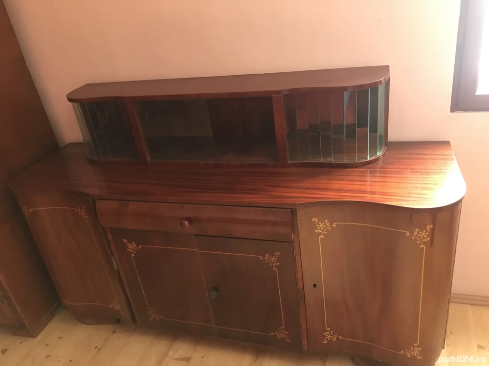 vand mobila lemn masiv neobaroc