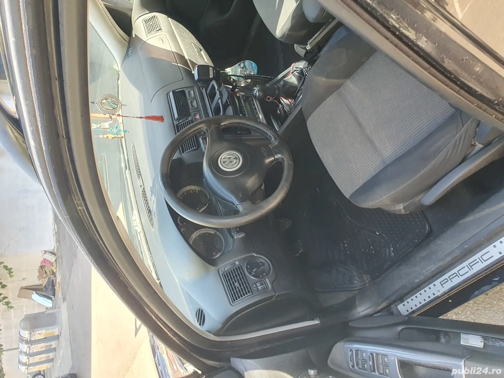 Vând golf 4  model pacific  1.9tdi 