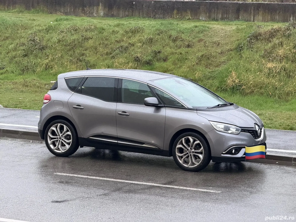 Renault Scenic 2019 1.7 automat 