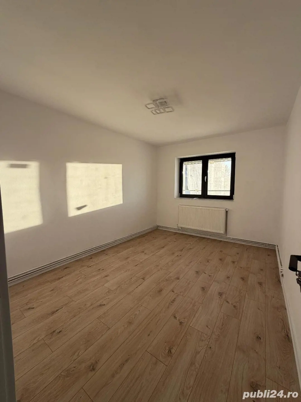 Apartament in Moreni