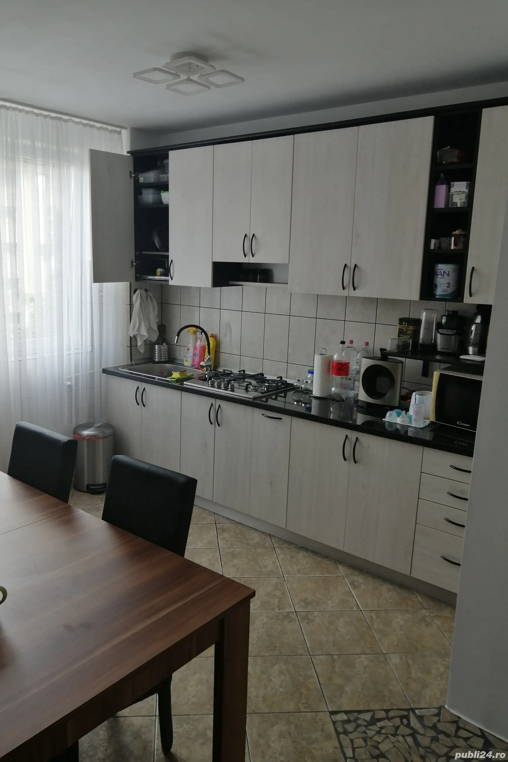 Vând sau schimb apartament 4 camere Cantemir! 