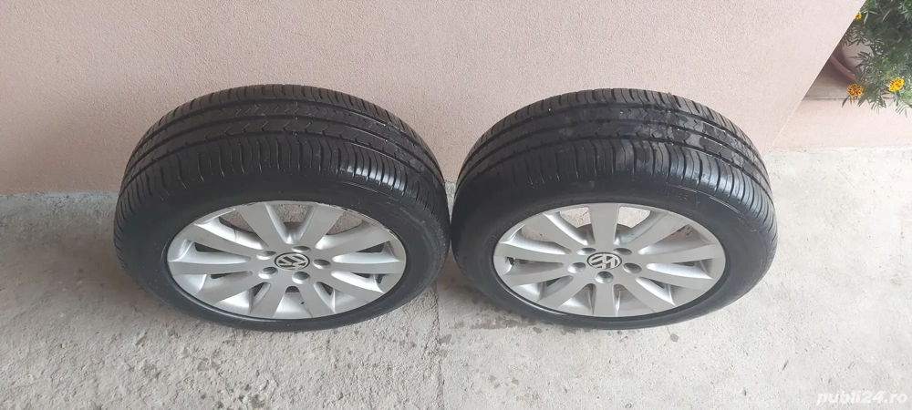 Vând 4 jante VW cu cauciucuri de vară 