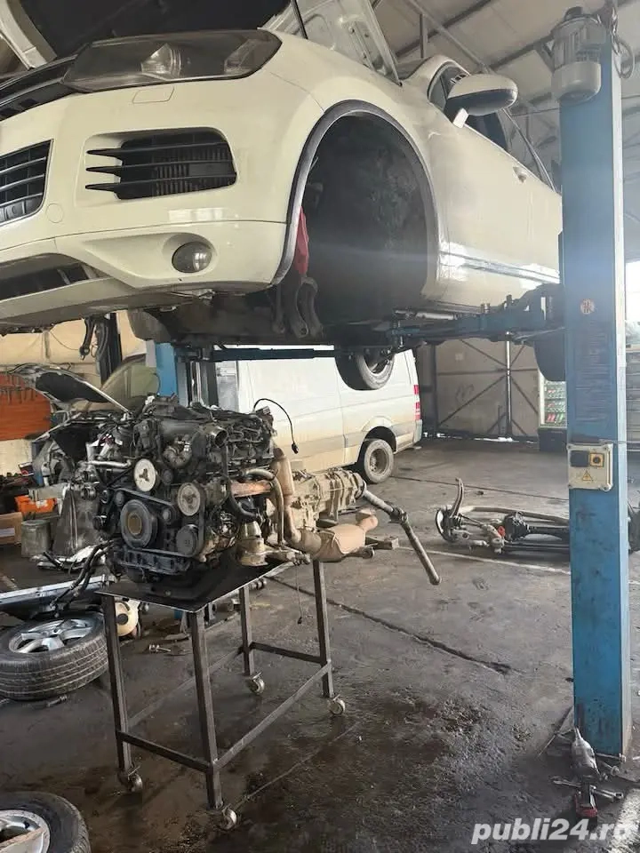 Angajăm mecanic auto cu experiență 