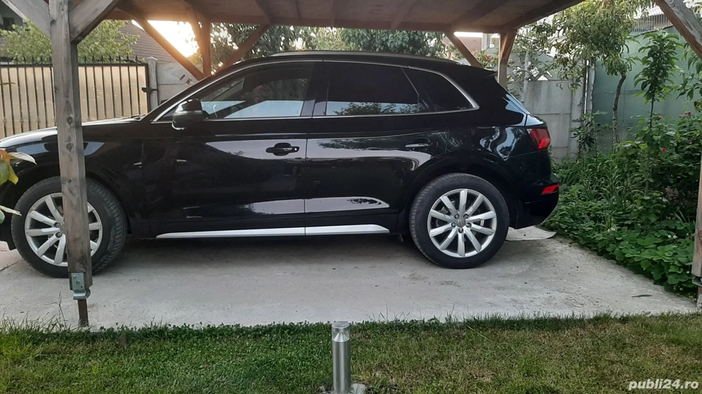 Vând Audi Q5 Fy Quattro diesel 2.0tdi 