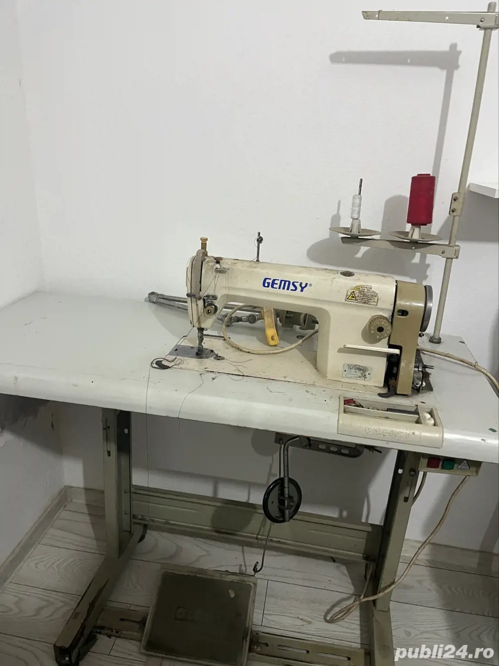 masina de cusut 