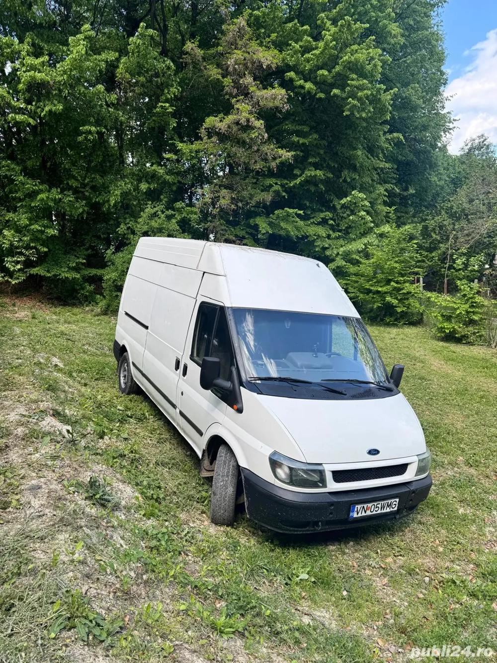 Vând sau schimb Ford Tranzit 