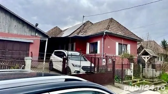 Casa familiala renovata la Berghia la12km de Targu Mures