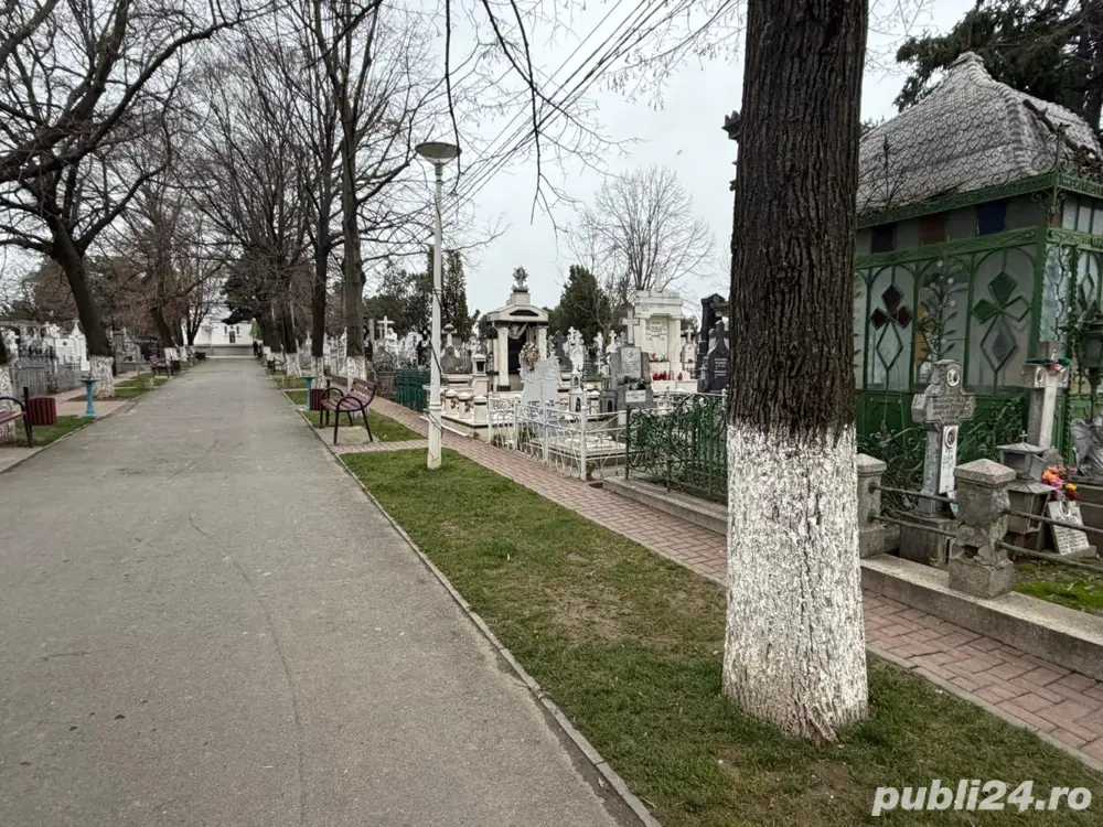 vand 2 Locuri de veci Cimitir Sf Constantin