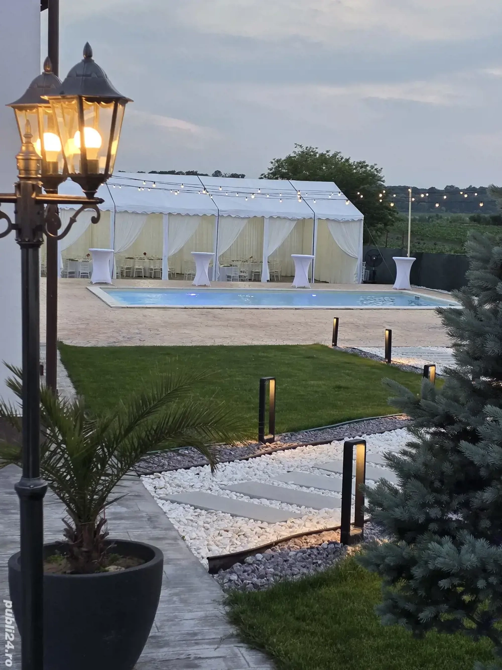 Vila petreceri, evenimente in aer liber, cu piscina si gradina