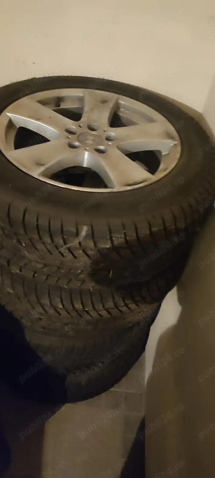 Anvelope de Iarnă 255/55/18-si 19 ,BMW cu Jante Aluminiu R18/19 