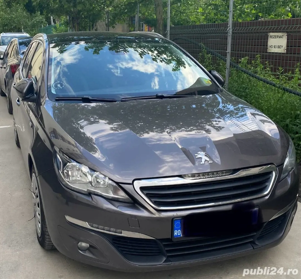 Vând Peugeot 308