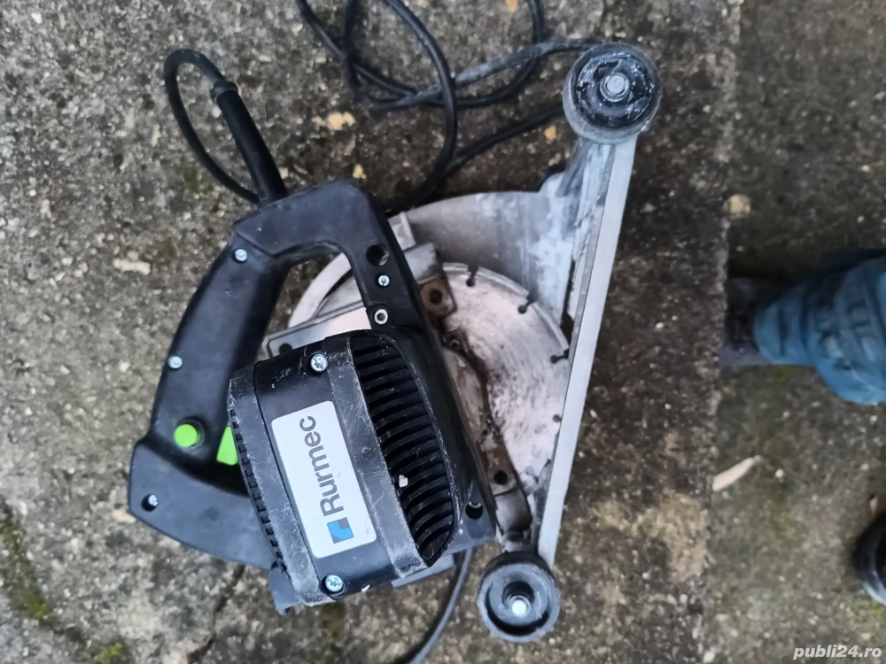 Freza de caneluri reglabila Rurmec