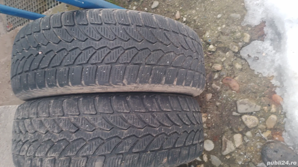 vând jante cu cauciucuri 