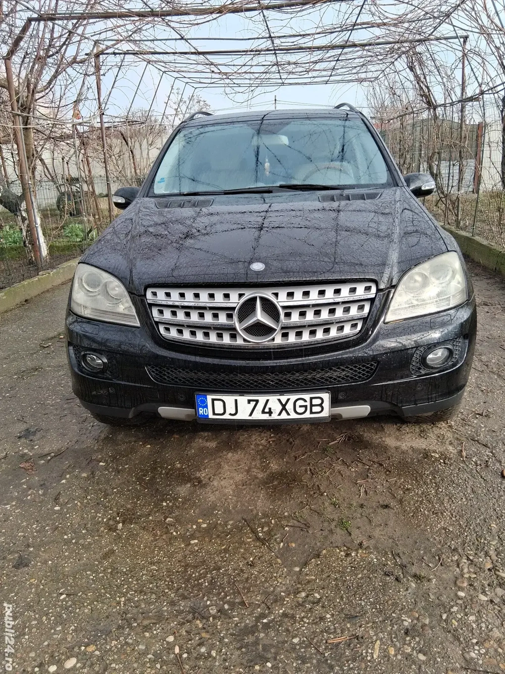 Vând autoturism Mercedes-Benz ML320CDI  4Matic 