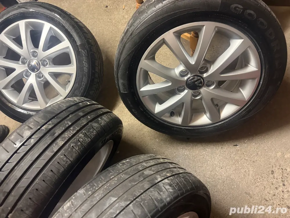 Vand set de jante aliaj vw cu cauciucuri de vara 