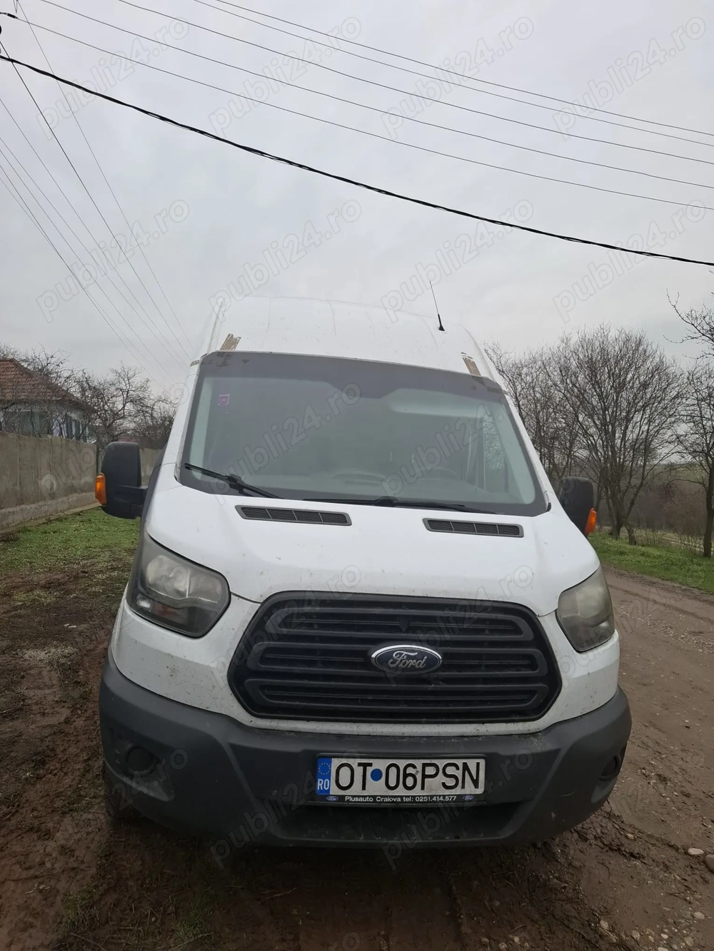 Vand carosata Ford tranzit