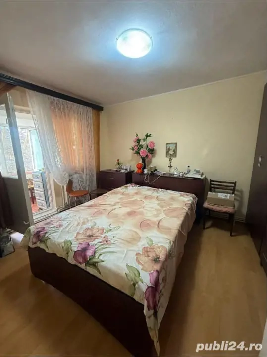 Proprietar, Vand apartament 
