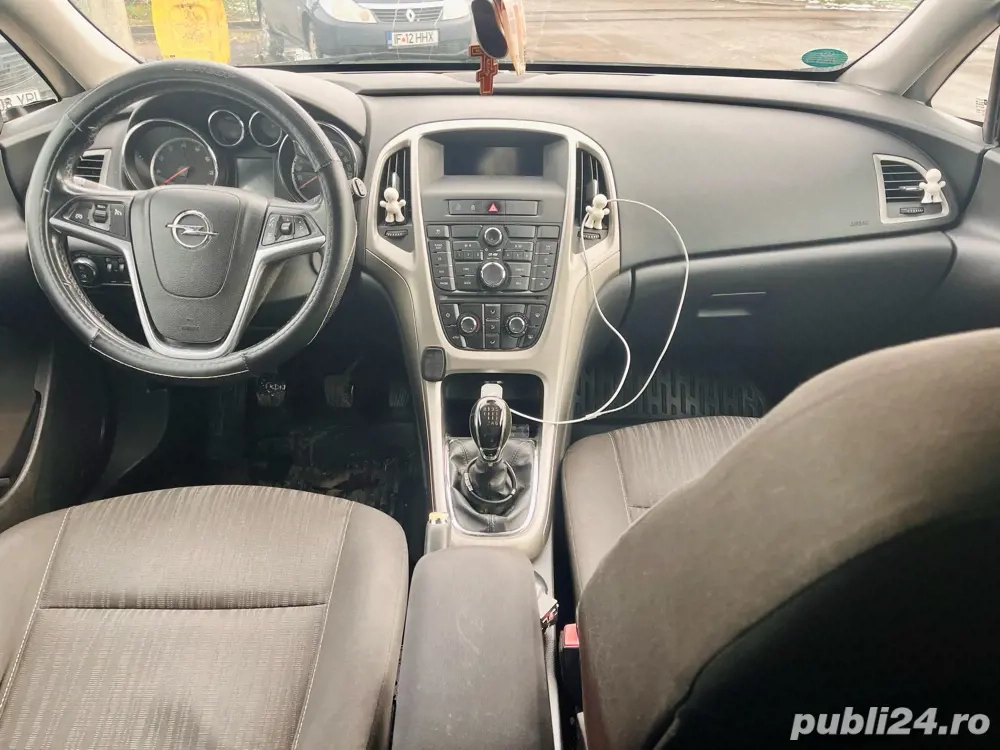 Opel astra j 1.4 turbo 140cp benzina+gpl