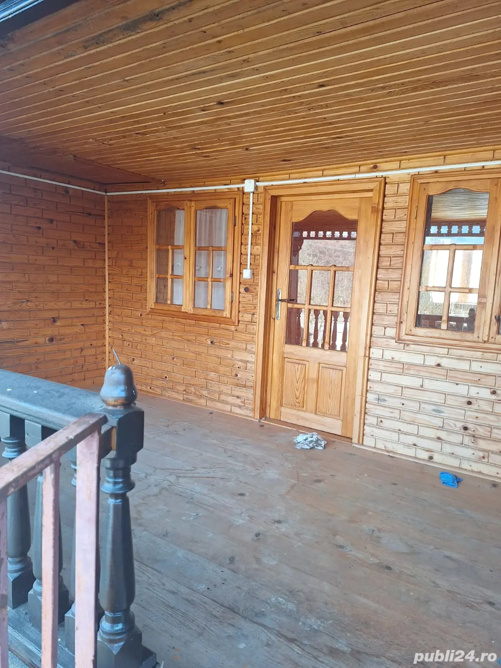 Vand casa com Câmpuri.  Jud. Vrancea. Sat VELNITA 