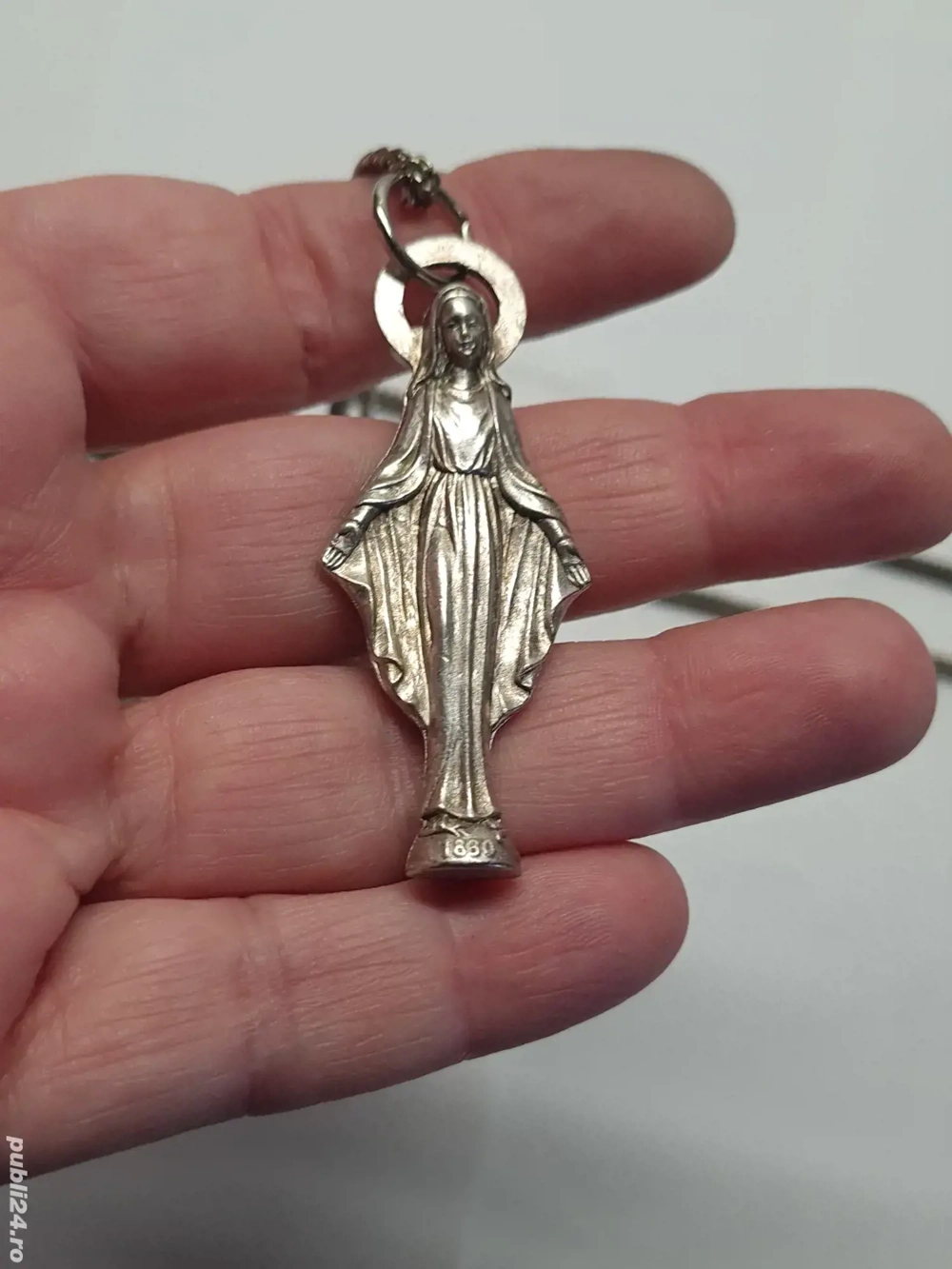 2) Diverse religioase