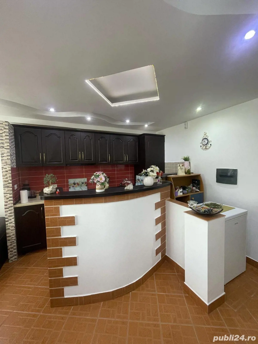 De vanzare apartament cu 2 camere renovat, utilat și mobilat 55.000e