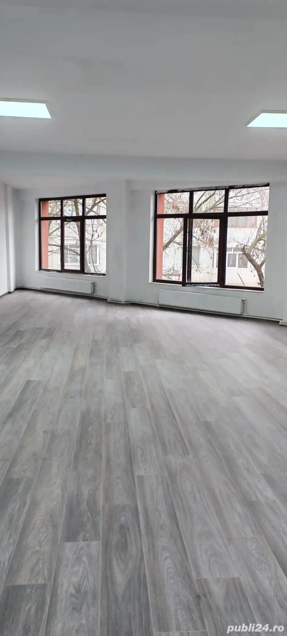 Inchiriez spatiu comercial, suprafata 90 mp, Tiglina I