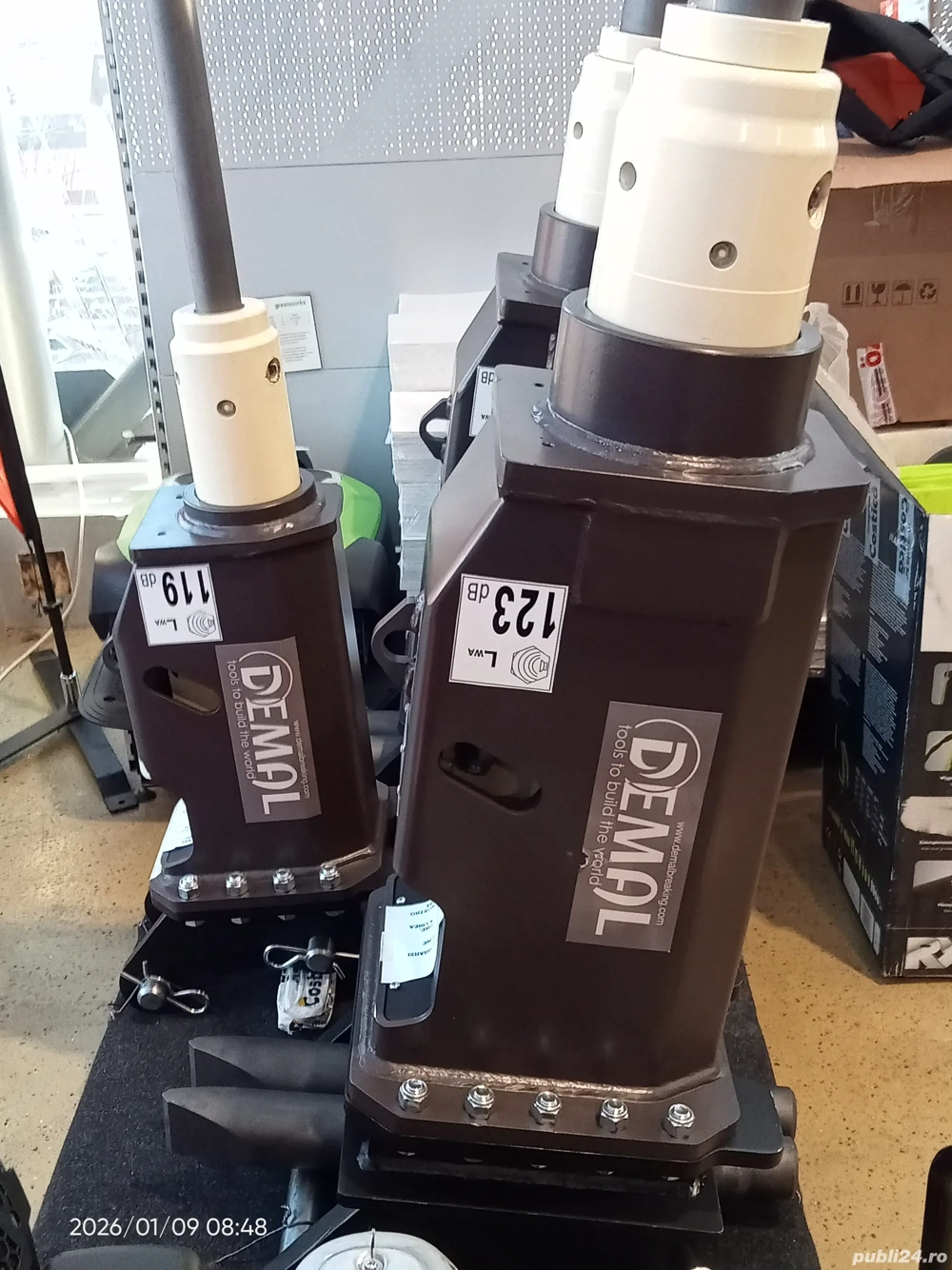 Picon Ciocan hidraulic pentru Buldoexcavator Cat - JCB 