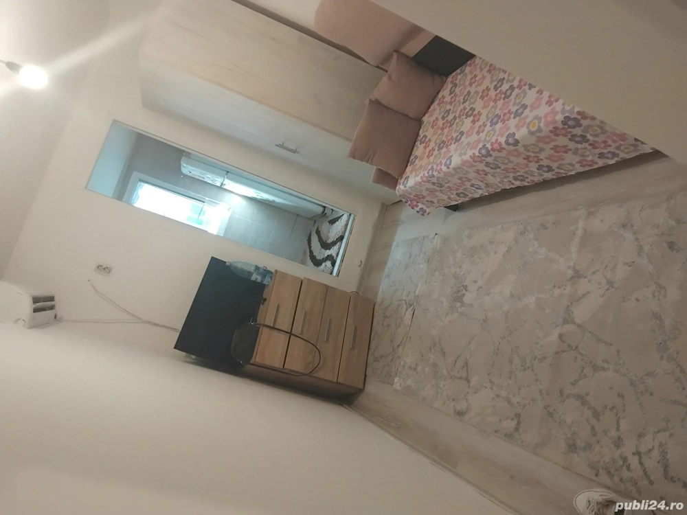 Garsoniera de vânzare 