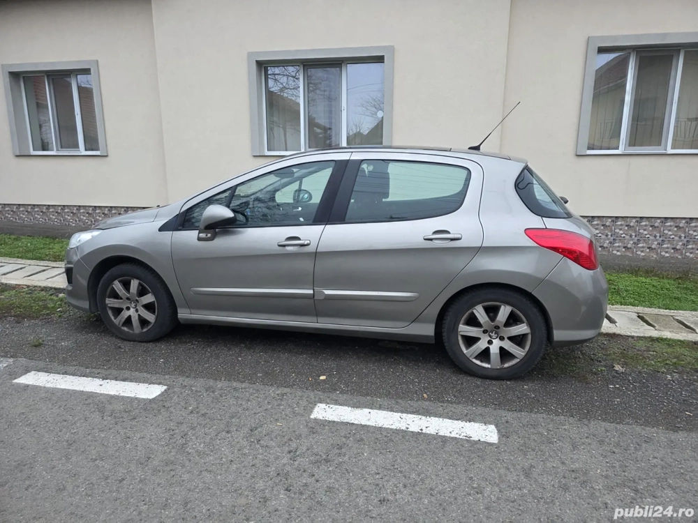  De vânzare Peugeot 308 1.6 e-HDI, model 2013,Euro 5