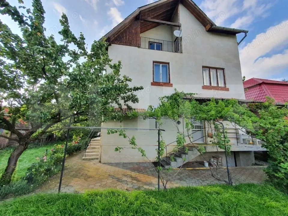 Casa individuala 4 camere, 524 mp teren, in Mihai Viteazu