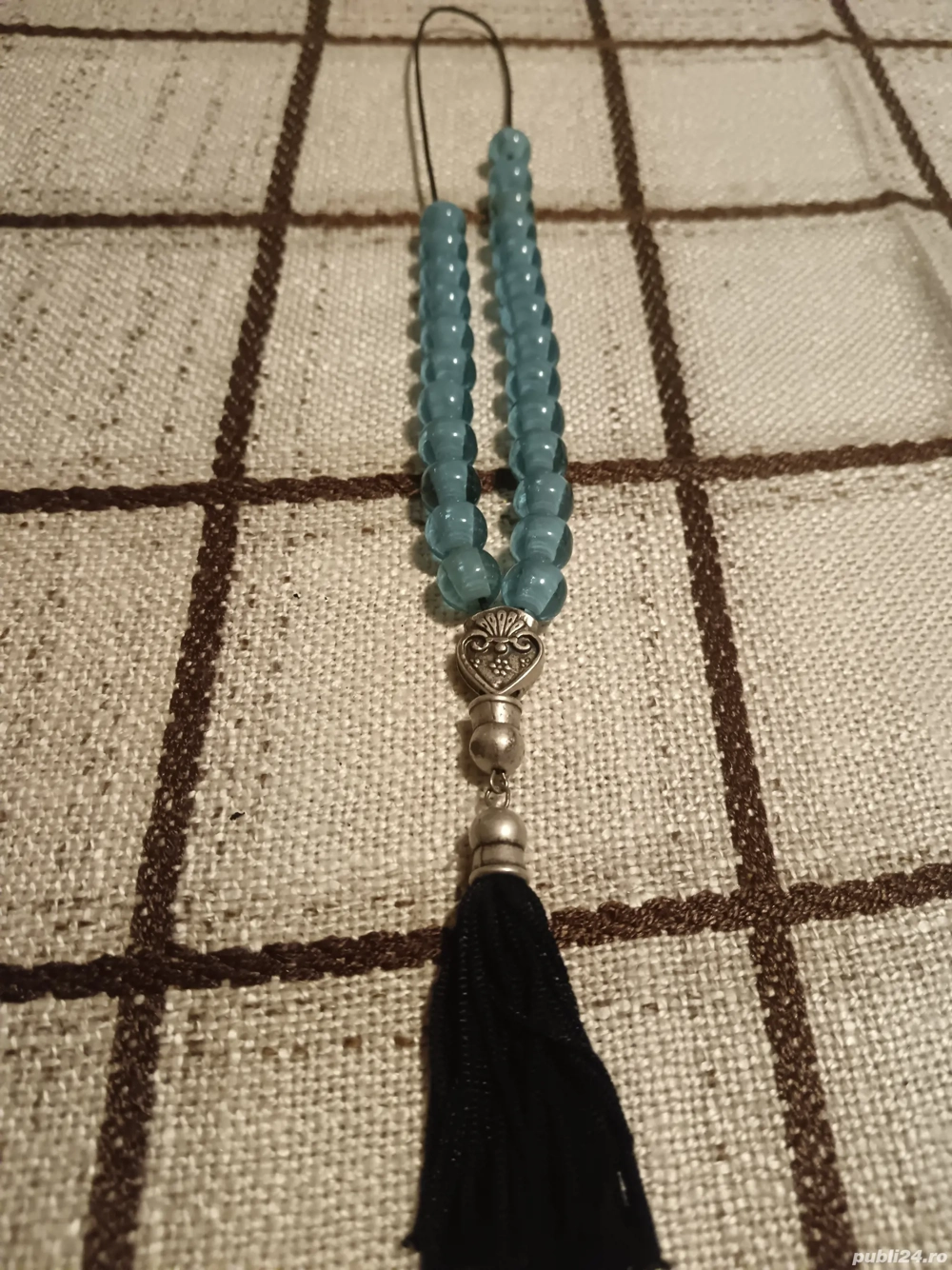 Mătanie cu bile transparente