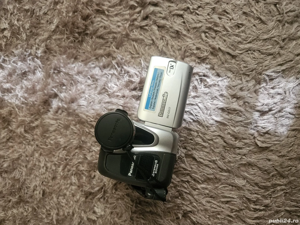 Cameră Panasonic NV-GS17 