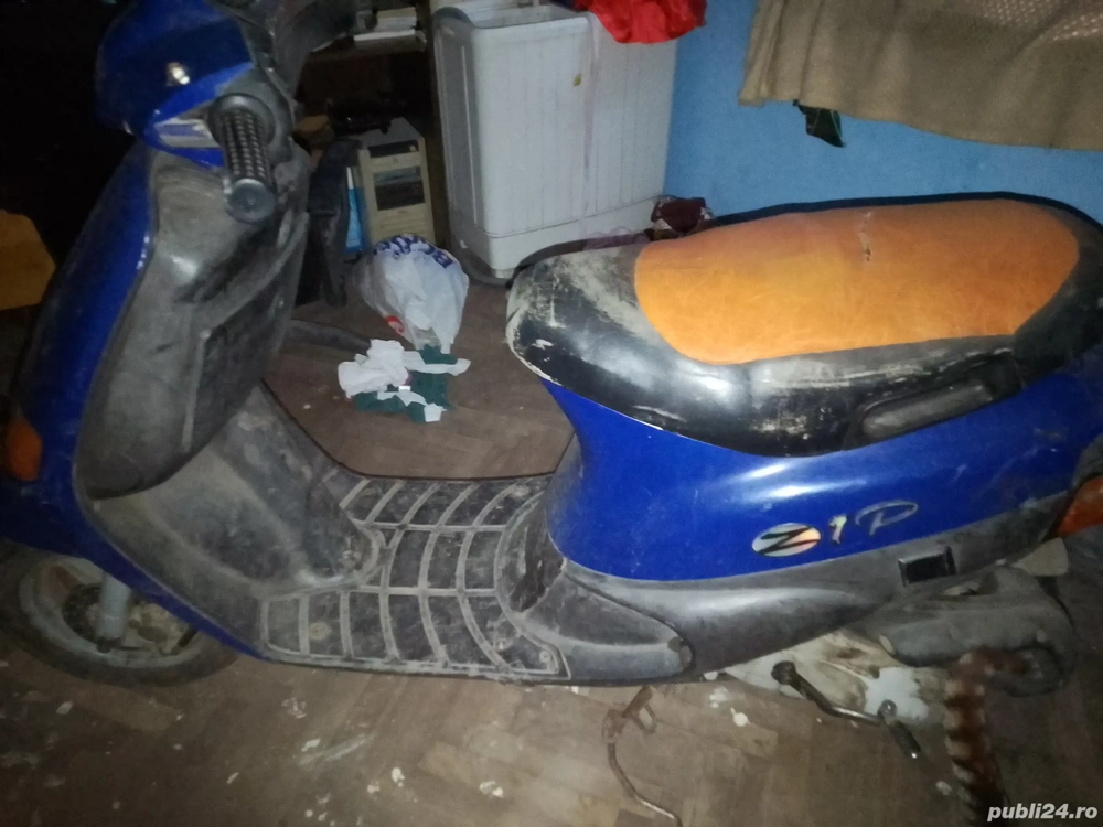 Vand scuter Piaggio zip 