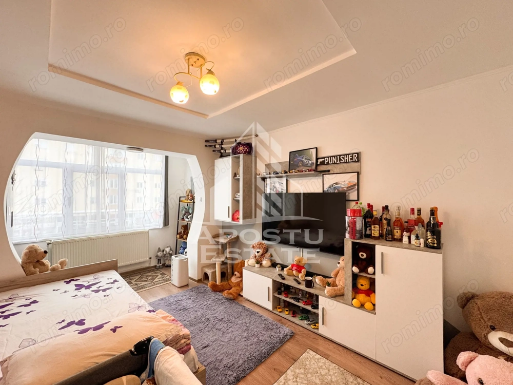 Apartament 2 camere | Decomandat | Et. 3/4 | La cheie | Pizzeria Hot