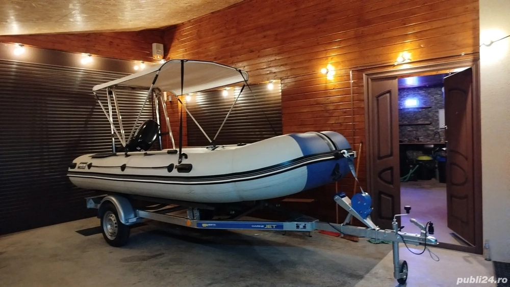 Vând barcă cu motor și peridoc 