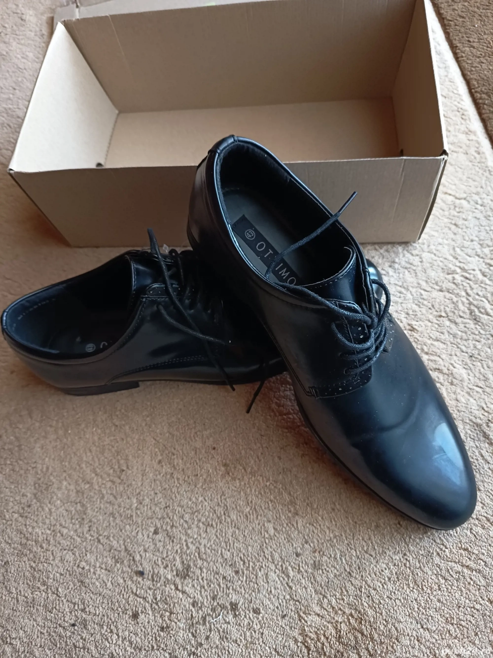 vand pantofi ottimo de piele