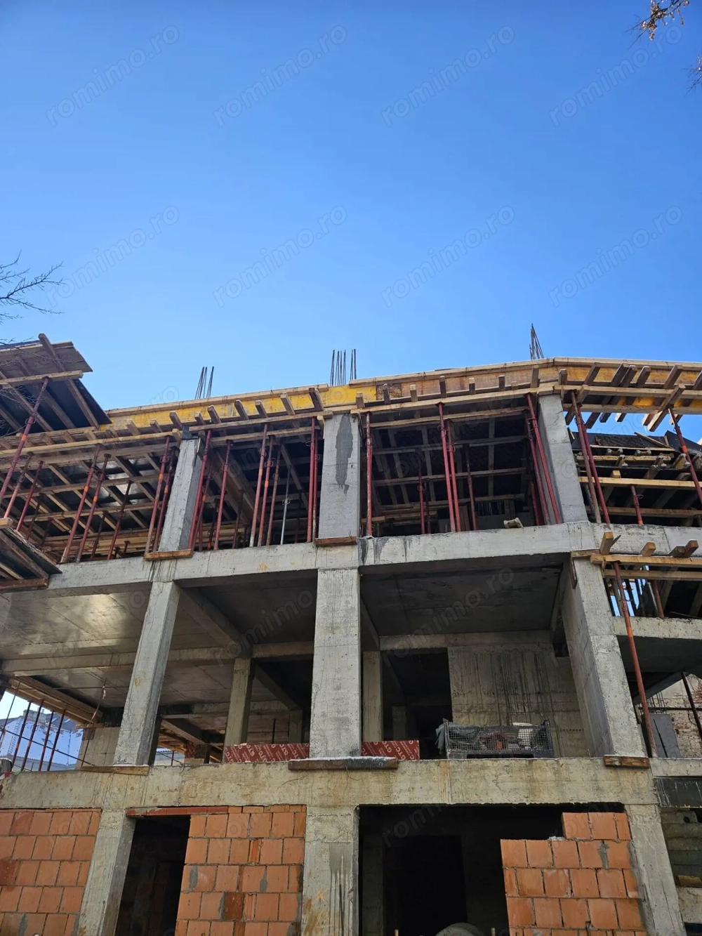 Reducere 10000 euro Apartament curte proprie Stefan cel Mare