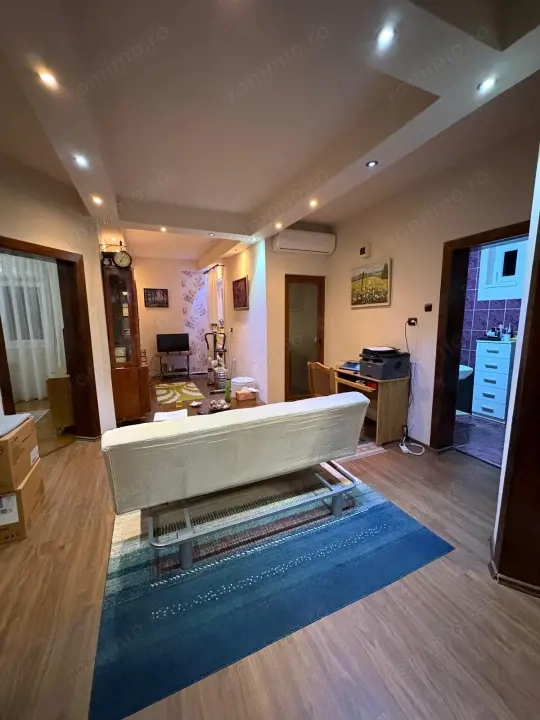 Apartament 3 camere, 82.80 mp, zona Centrala