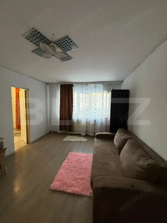 Apartament 2 camere, 45 mp, zona Micro 11