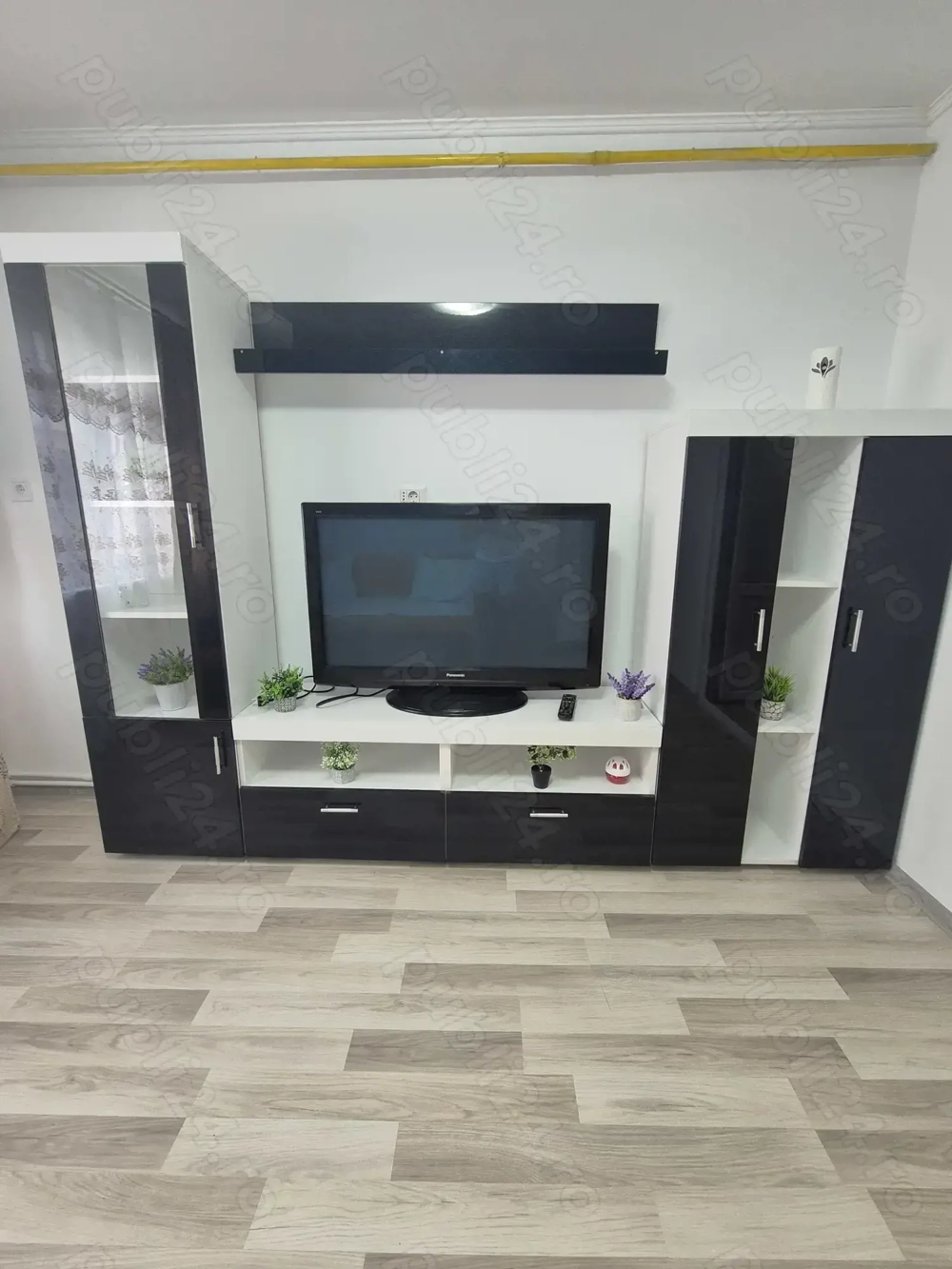 Vand Garsoniera 24mp etaj 3 4 zona Industriala. 