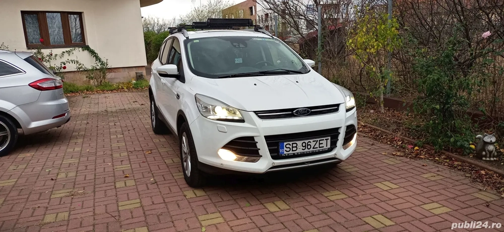 Vând Ford Kuga Titanium 4X4 2015 - ITP VALABIL PANA IN 25 AUGUST 2028!!!