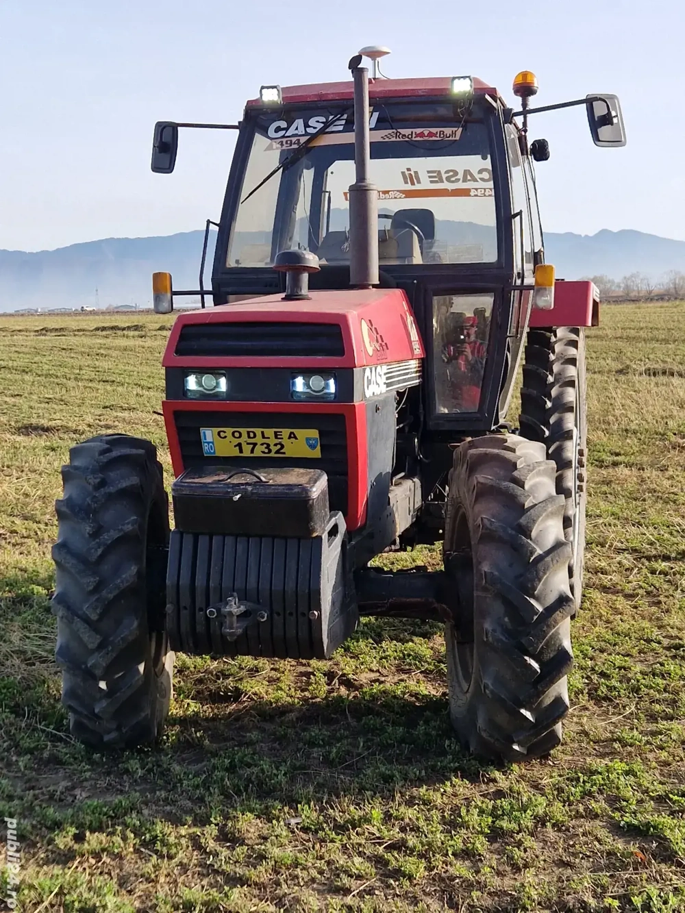 case 1494 cu roți inguste