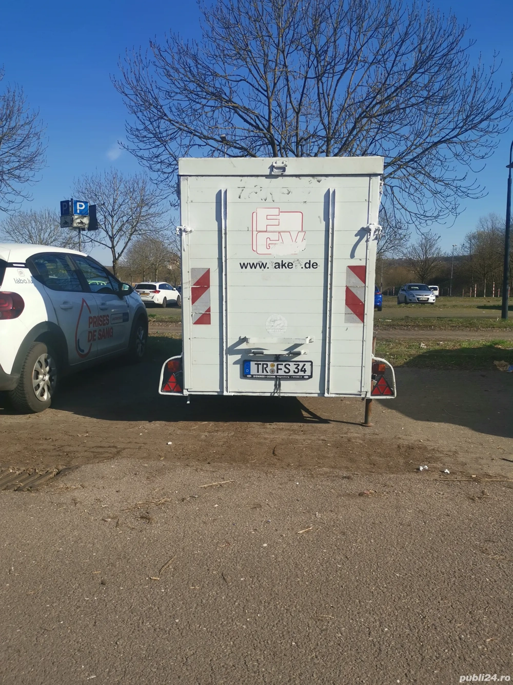 Remorcă aluminiu, 1,2 tone, acte Germania valabile 