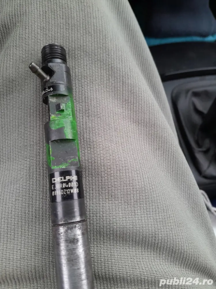 injector Renault synmbol injector