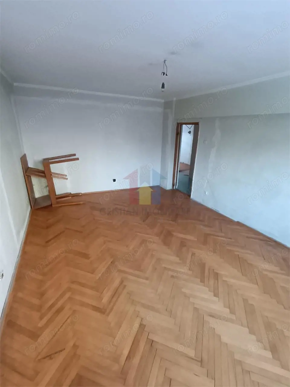 PARTER Ap 3 camere zona Dorobanti-Pta Mare, bloc finalizat1990