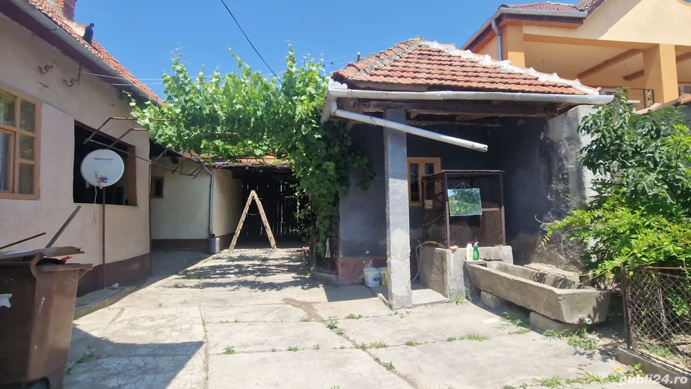 Casa de vânzare în zonă rurală